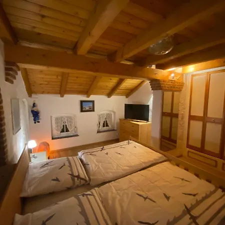 Lindenhuus-urlaub Unter Einem Teilreetdach-terrasse - Nahe Norden-norddeich