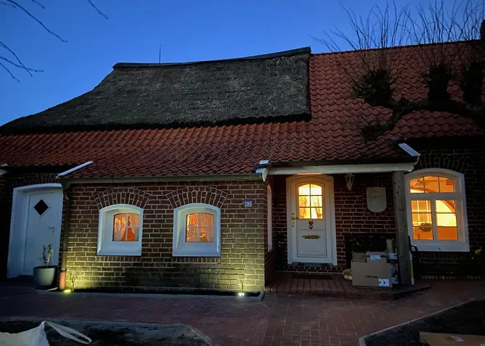 Lindenhuus-urlaub Unter Einem Teilreetdach-terrasse - Nahe Norden-norddeich Hébergement de vacances Osteel