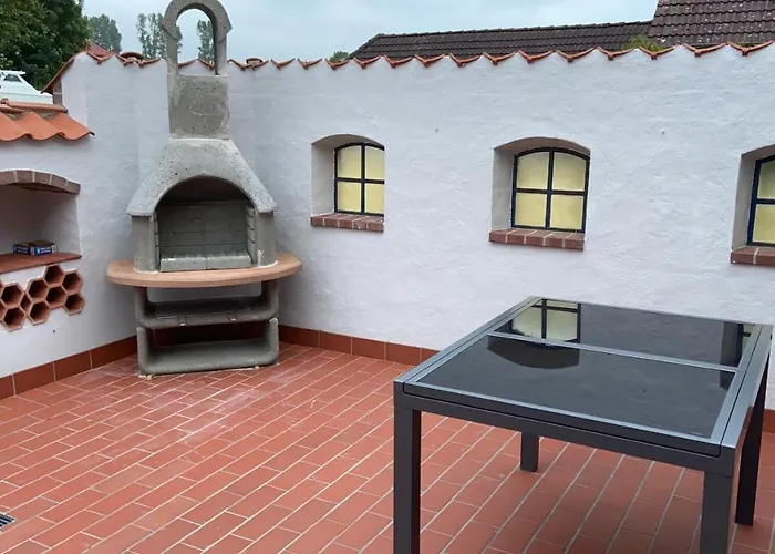 Lindenhuus-urlaub Unter Einem Teilreetdach-terrasse - Nahe Norden-norddeich Hébergement de vacances